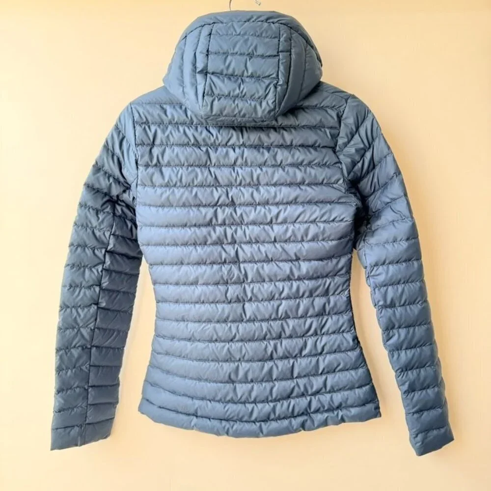 Lululemon Pack It Down Hooded Jacket Blue Women’s Size 2 B54